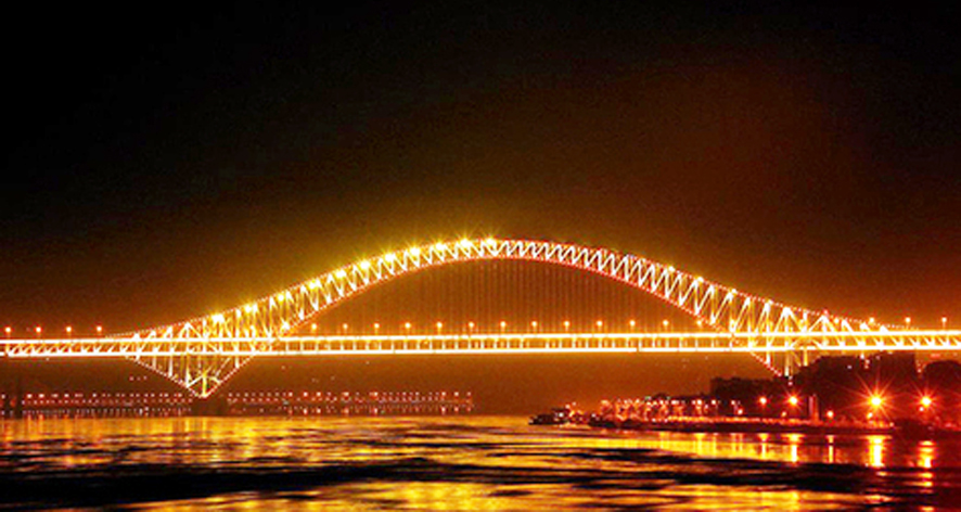 2、朝天門大橋.jpg